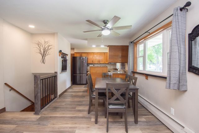 2308 10th Street S, Fargo, ND 58103