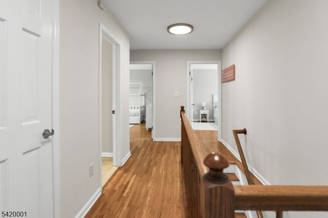 16 Lenape Ct, Bernards Twp., NJ 07920