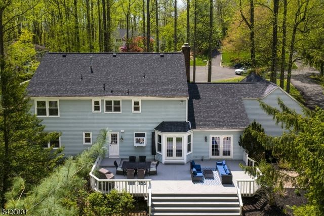 16 Lenape Ct, Bernards Twp., NJ 07920
