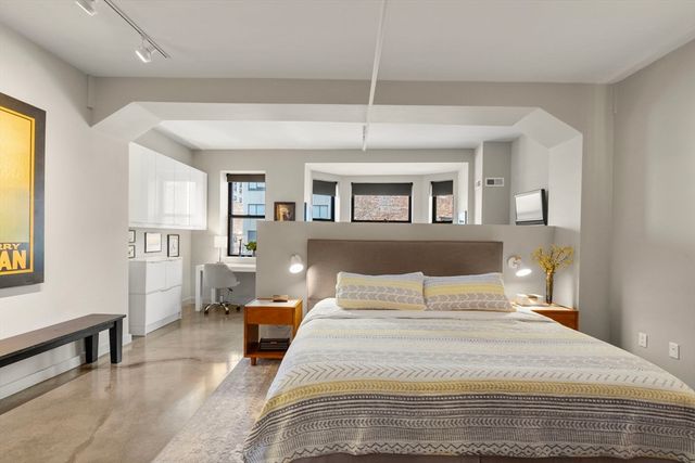 453 Washington St 5A, Boston, MA 02111