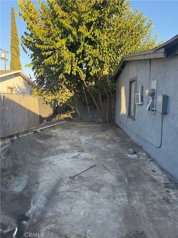 529 531 S Sydney, East Los Angeles, CA 90022