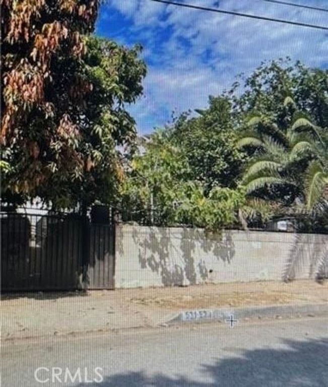 529 531 S Sydney, East Los Angeles, CA 90022