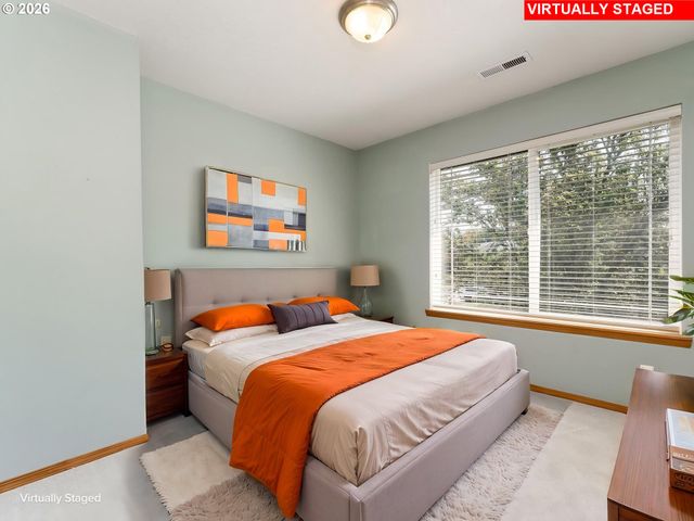 2687 Nw OAK RIDGE Dr, Mc Minnville, OR 97128