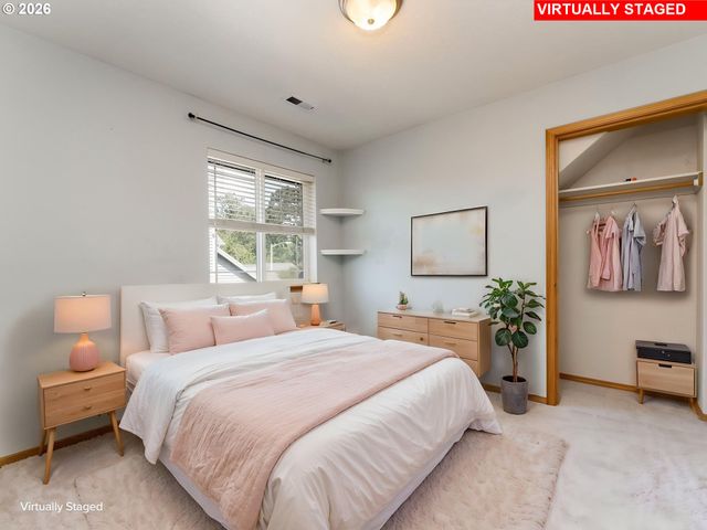 2687 Nw OAK RIDGE Dr, Mc Minnville, OR 97128