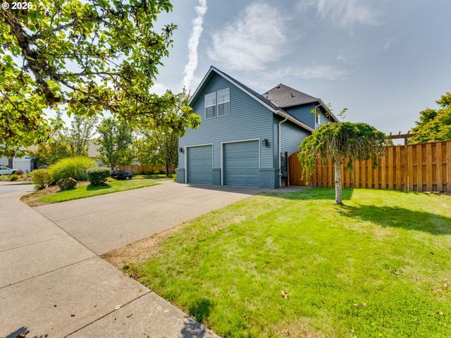 2687 Nw OAK RIDGE Dr, Mc Minnville, OR 97128