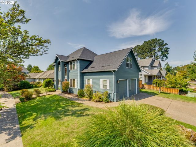 2687 Nw OAK RIDGE Dr, Mc Minnville, OR 97128