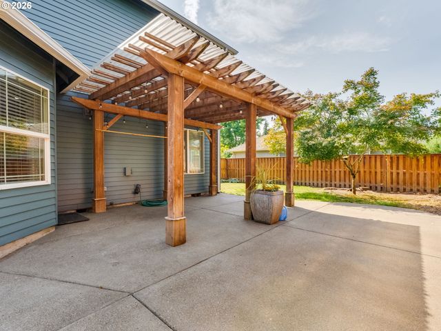 2687 Nw OAK RIDGE Dr, Mc Minnville, OR 97128