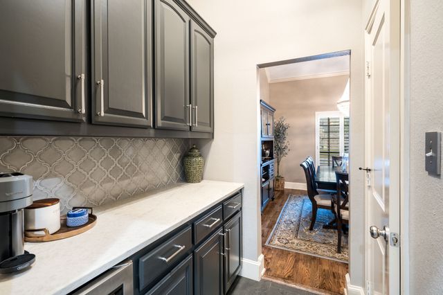15605 Crown Cove Lane, Frisco, TX 75035