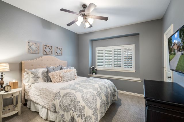15605 Crown Cove Lane, Frisco, TX 75035