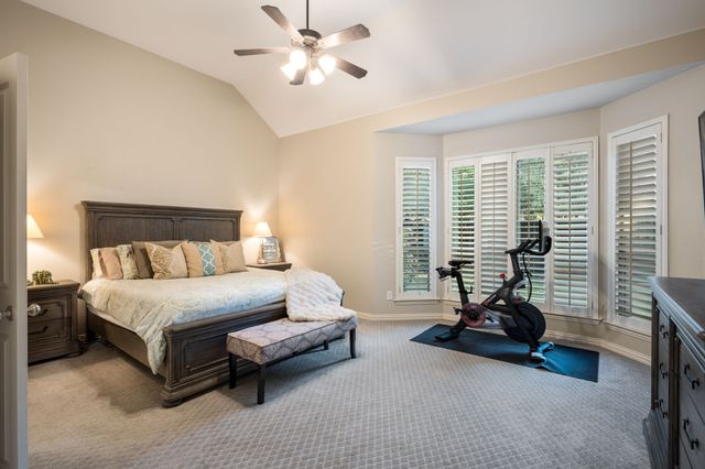 15605 Crown Cove Lane, Frisco, TX 75035