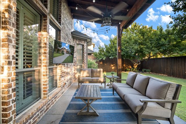 15605 Crown Cove Lane, Frisco, TX 75035