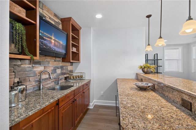 255 Maplehurst Point, Highlands Ranch, CO 80126