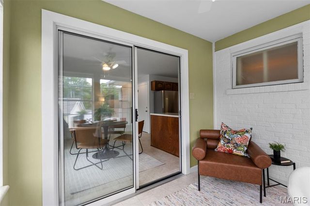 9931 Foxglove Drive, St Louis, MO 63123