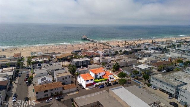 921 Highland Avenue, Manhattan Beach, CA 90266