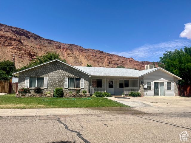 766 HUNTRIDGE DR, Moab, UT 84532