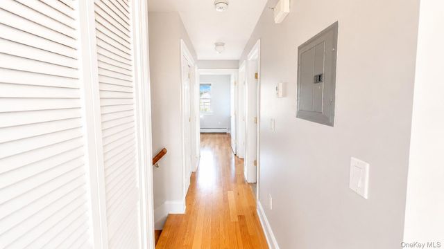 113B Lighthouse Court, Bronx, NY 10473
