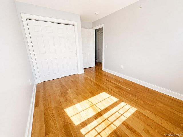 113B Lighthouse Court, Bronx, NY 10473