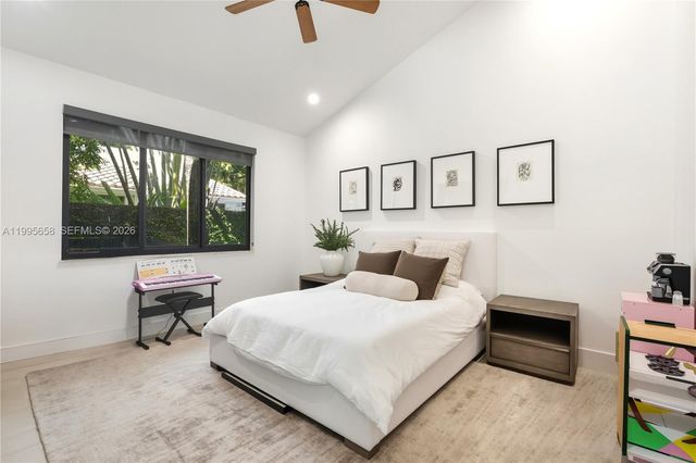 3782 El Prado Blvd 1, Miami, FL 33133