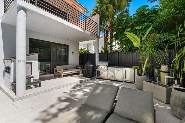 3782 El Prado Blvd 1, Miami, FL 33133