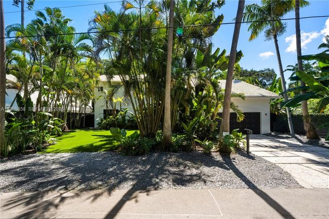 3782 El Prado Blvd 1, Miami, FL 33133