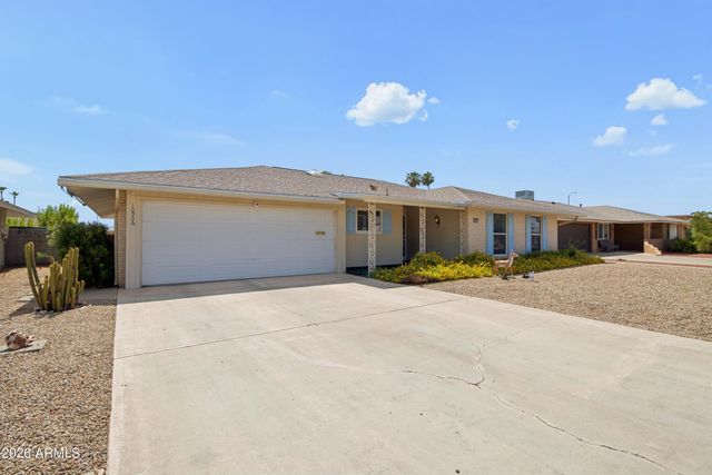 10906 W ROUNDELAY Circle S, Sun City, AZ 85351