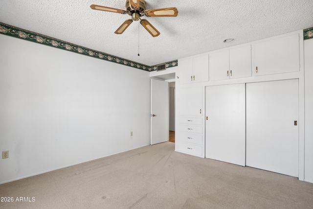 10906 W ROUNDELAY Circle S, Sun City, AZ 85351