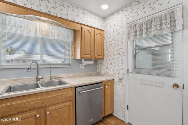 10906 W ROUNDELAY Circle S, Sun City, AZ 85351