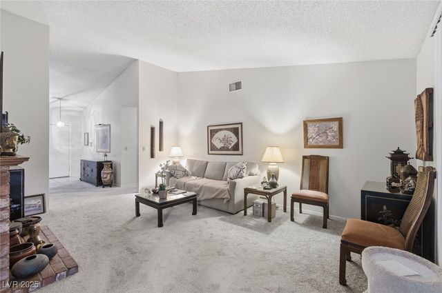 6232 Heather Mist Lane, Las Vegas, NV 89108