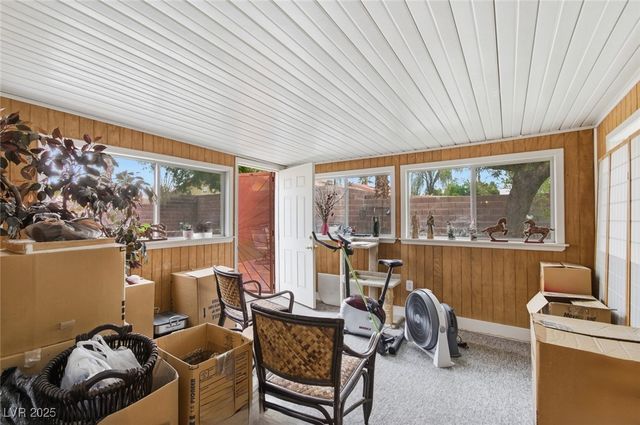 6232 Heather Mist Lane, Las Vegas, NV 89108