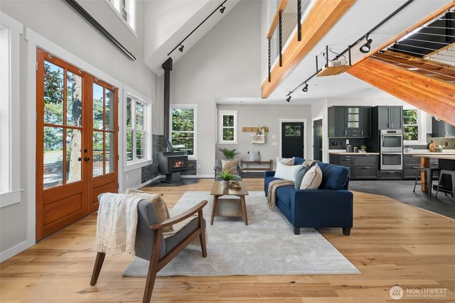1863 Madrona Way, Coupeville, WA 98239