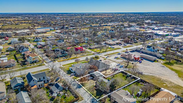 125 W Mesquite Street, Dublin, TX 76446