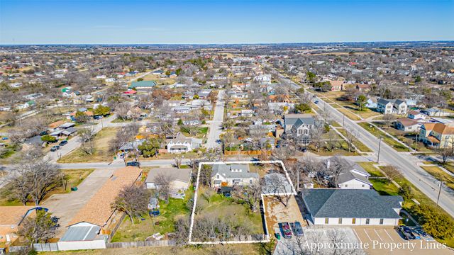 125 W Mesquite Street, Dublin, TX 76446