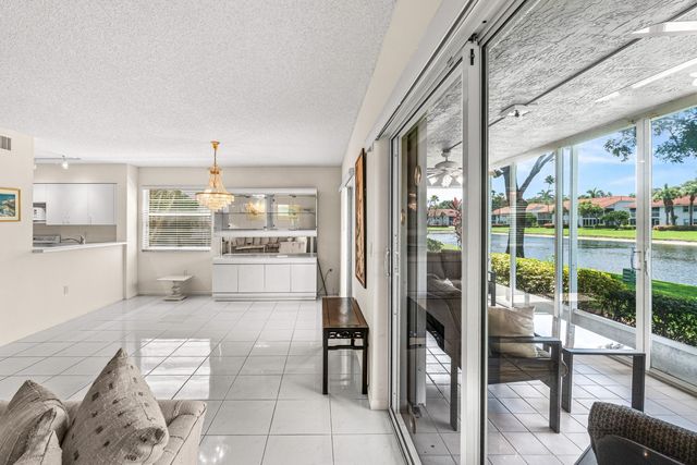 7408 Lake Meadow Way 101, Boynton Beach, FL 33437