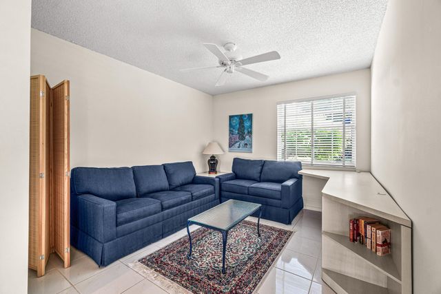 7408 Lake Meadow Way 101, Boynton Beach, FL 33437