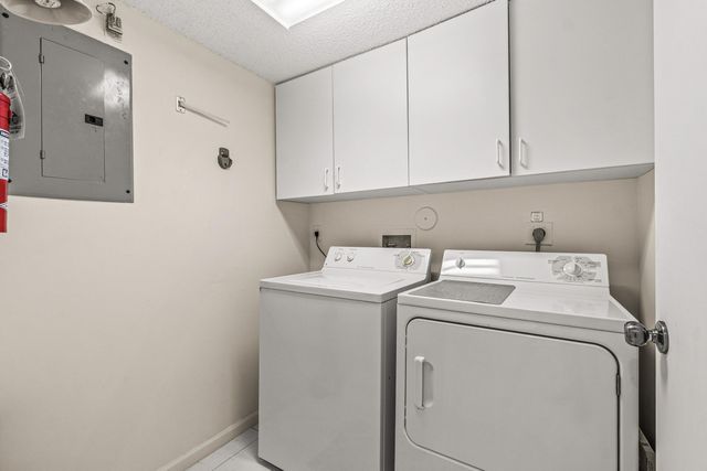 7408 Lake Meadow Way 101, Boynton Beach, FL 33437
