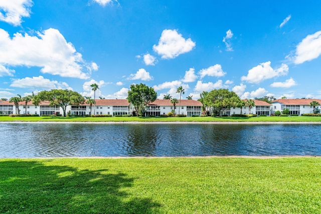 7408 Lake Meadow Way 101, Boynton Beach, FL 33437