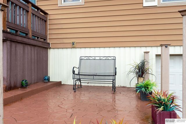 4913 N 58 Street, Omaha, NE 68104