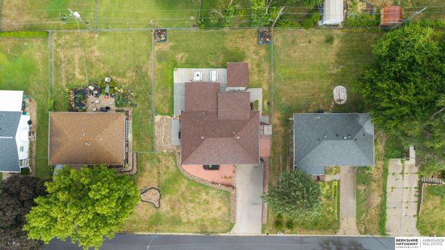 4913 N 58 Street, Omaha, NE 68104