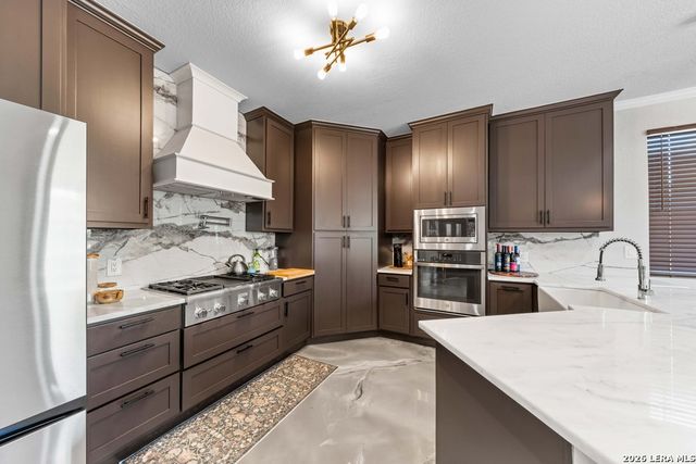 218 Shenandoah, San Antonio, TX 78210