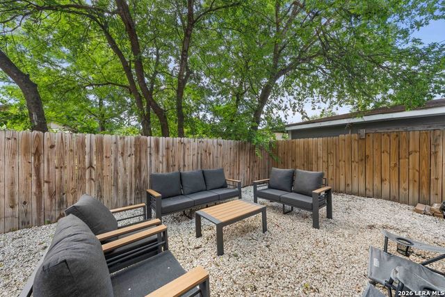 218 Shenandoah, San Antonio, TX 78210