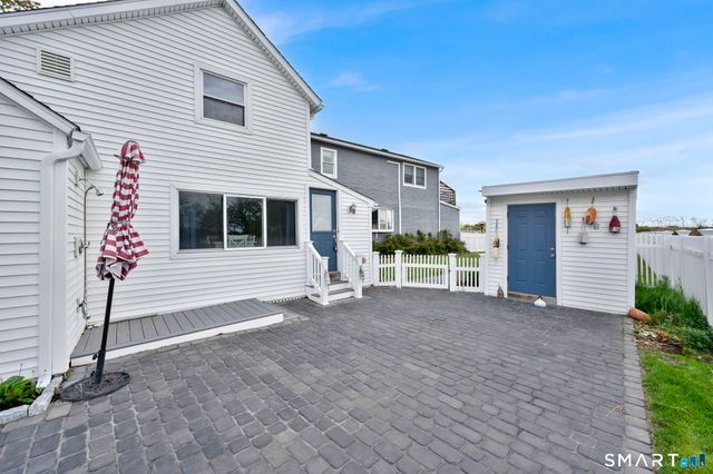 96 Chalker Beach Road, Old Saybrook, CT 06475
