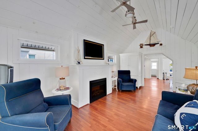 96 Chalker Beach Road, Old Saybrook, CT 06475