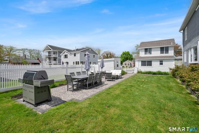 96 Chalker Beach Road, Old Saybrook, CT 06475