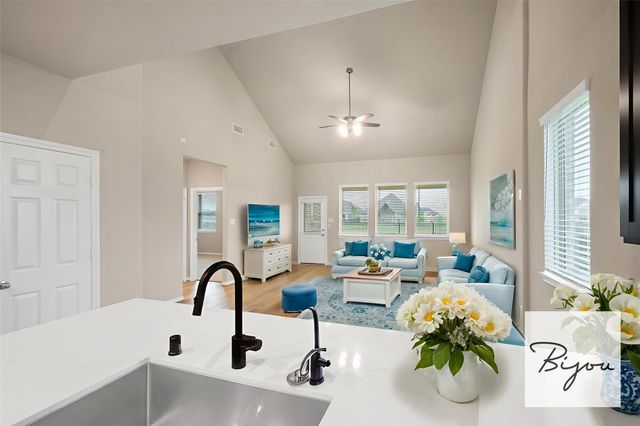 2472 Fairway Harbor Drive, Katy, TX 77493