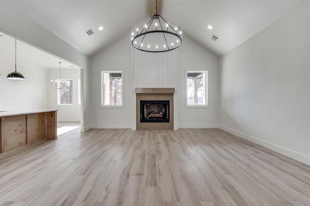 3049 Deer Run Trail, Guthrie, OK 73044