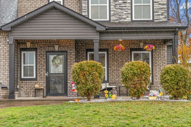 1332 Golden Eagle Way, Clarksville, TN 37040