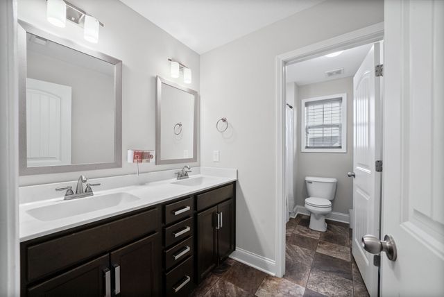 1332 Golden Eagle Way, Clarksville, TN 37040