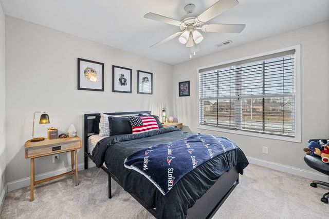 1332 Golden Eagle Way, Clarksville, TN 37040