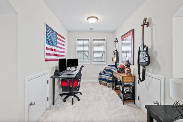 1332 Golden Eagle Way, Clarksville, TN 37040