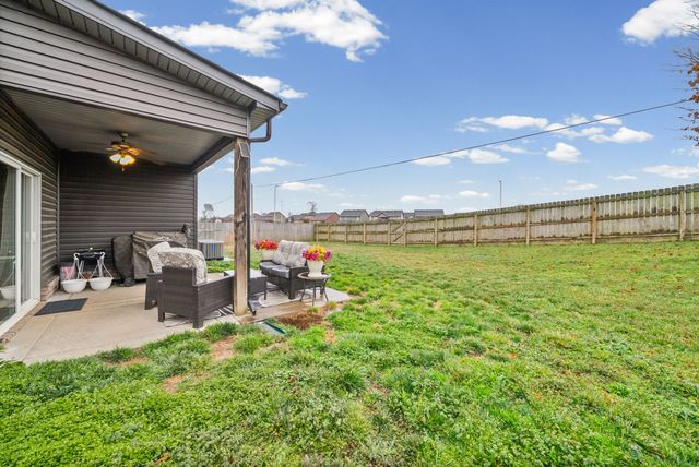 1332 Golden Eagle Way, Clarksville, TN 37040